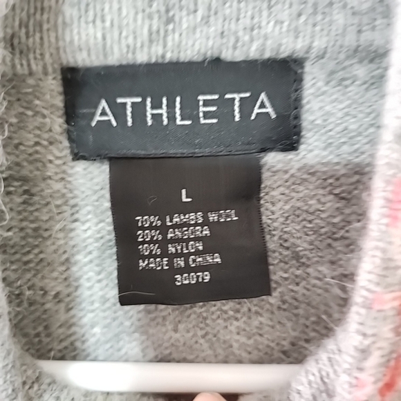 Athleta Vintage Fair Isle Lambs Wool-Angora Sweater – Size Large, Soft & Cozy - Picture 5 of 5